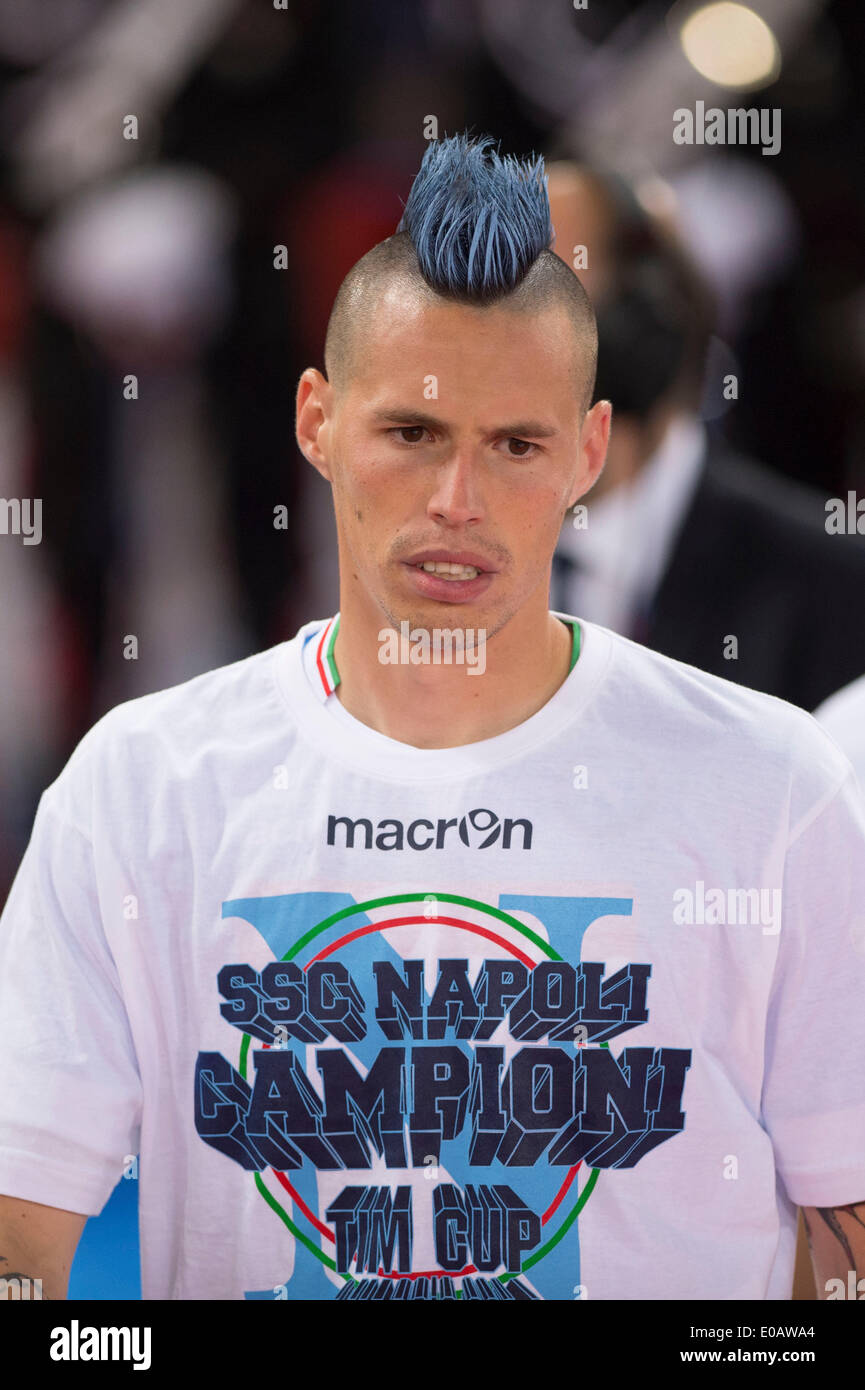 Marek hamsik roma hi-res stock photography and images - Alamy