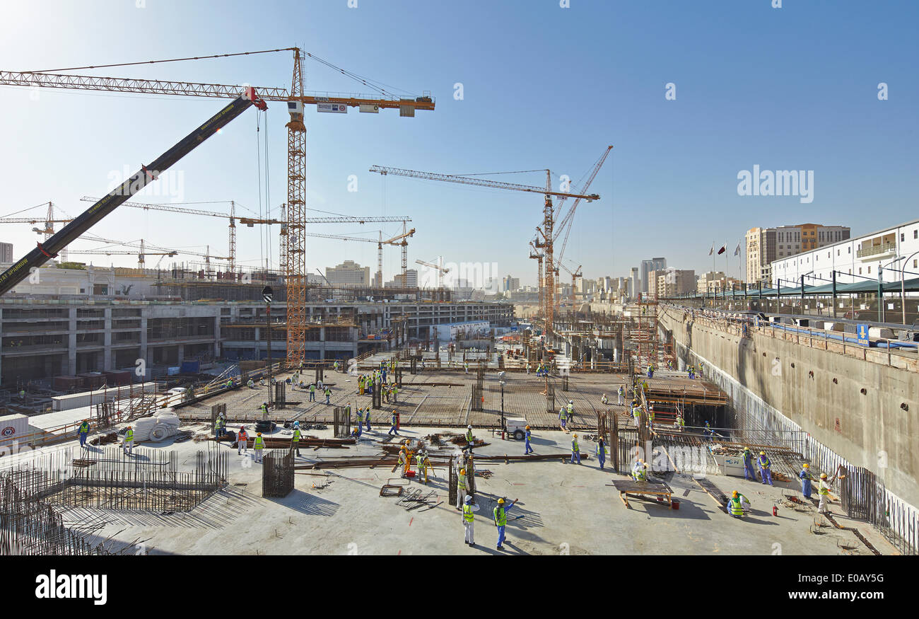 Large scale construction work hi-res stock photography and images - Alamy