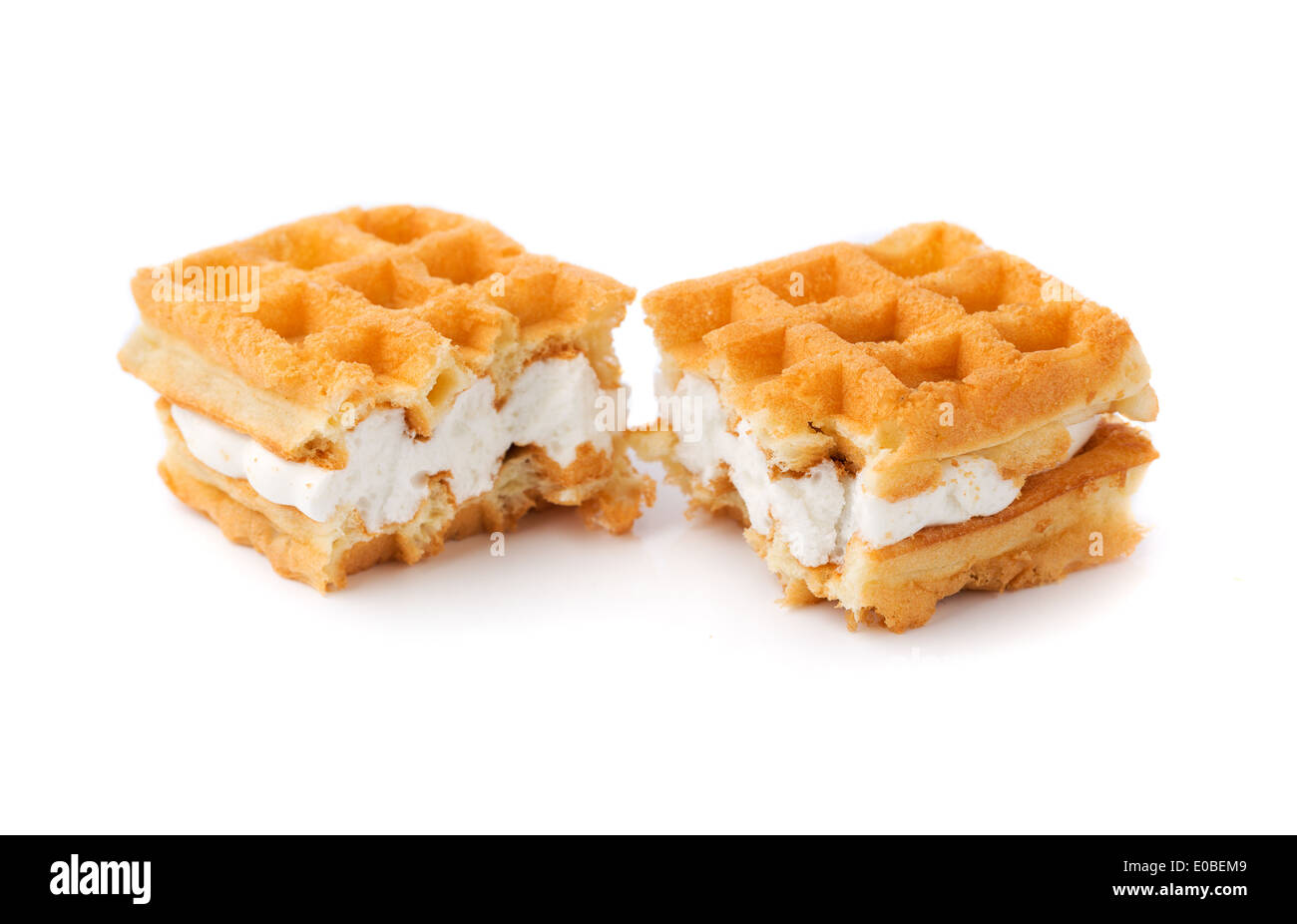 https://c8.alamy.com/comp/E0BEM9/waffle-with-cream-a-broken-in-half-isolate-on-white-E0BEM9.jpg