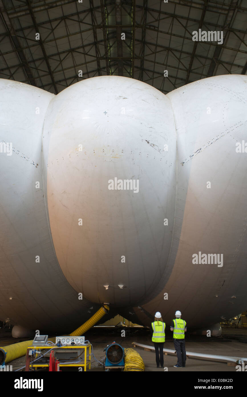 Airlander 10, world's largest aircraft and most advanced airship, in a ...