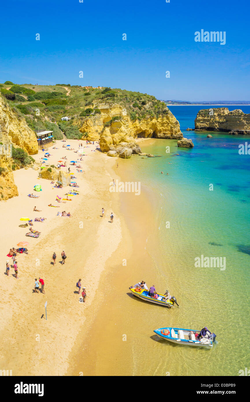 Doña Sandy Praia Da Dona Ana Beach High Resolution Stock Photography and Images ...