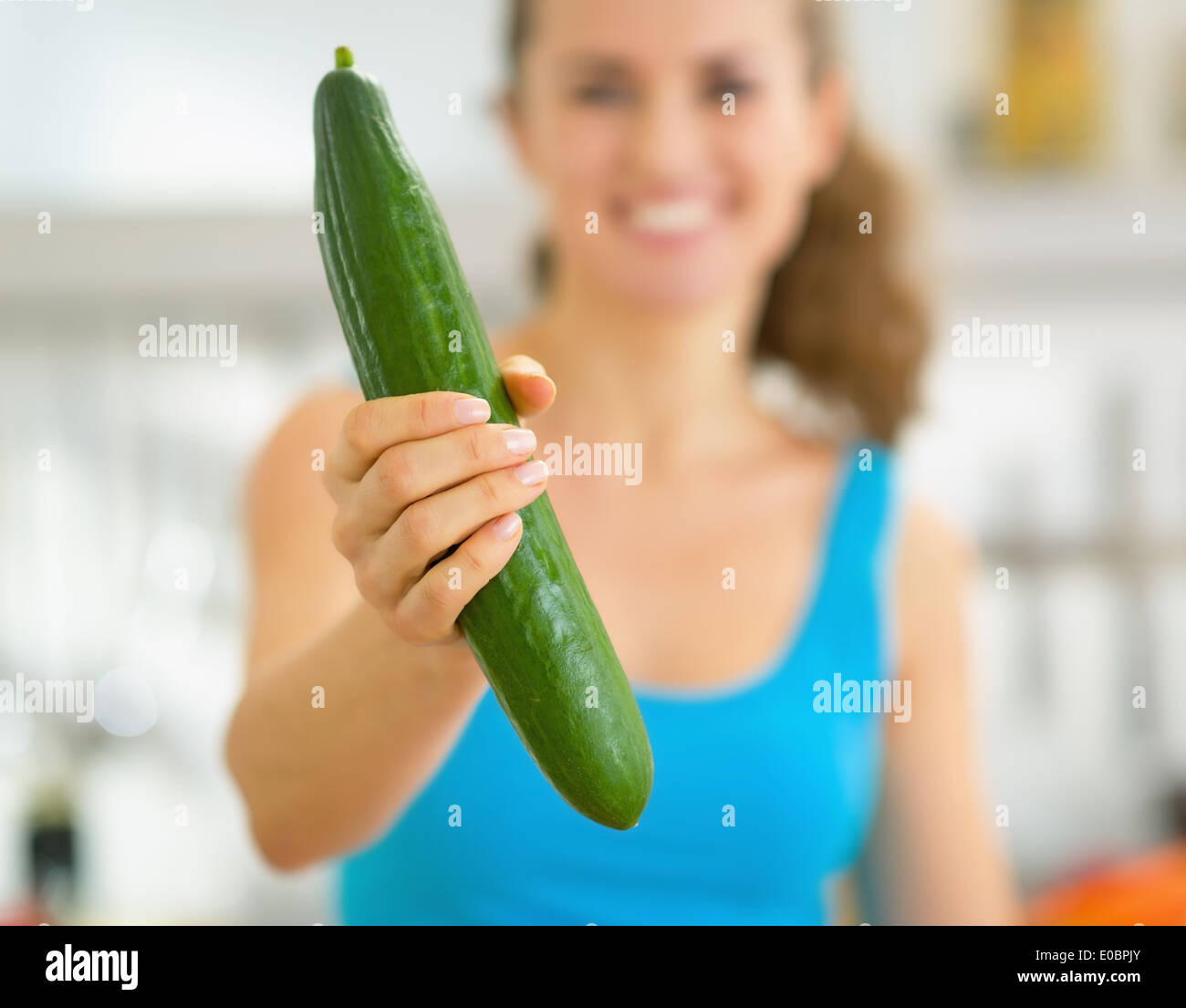 мистер кукумбер. огурец демотиватор. умеров с огурцом. огурец из рик и морти. умеров с огурцом.