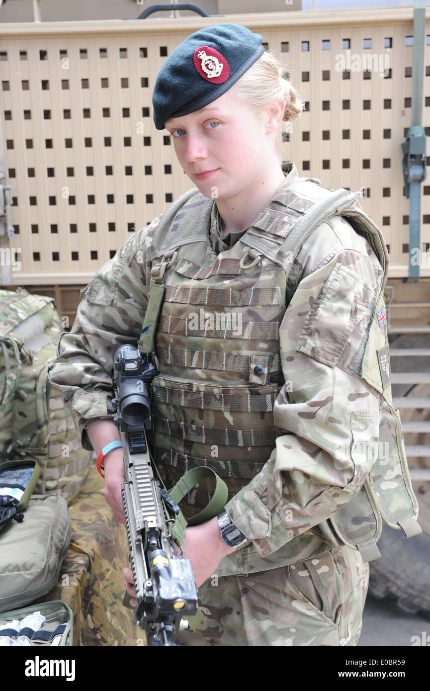 british female soldiers