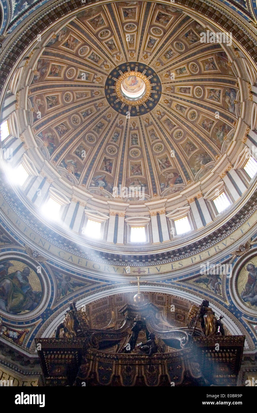 Vatican saint peter basilica dome High Resolution Stock Photography and ...