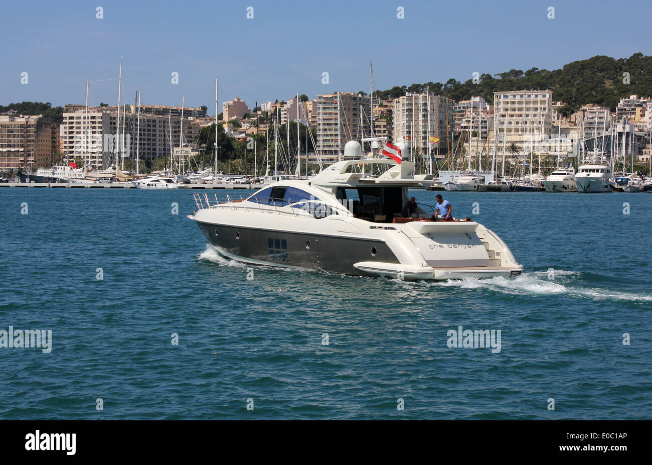 Luxury Mallorca - Luxury Azimut Motor Yacht - Palma Paseo Maritimo ...