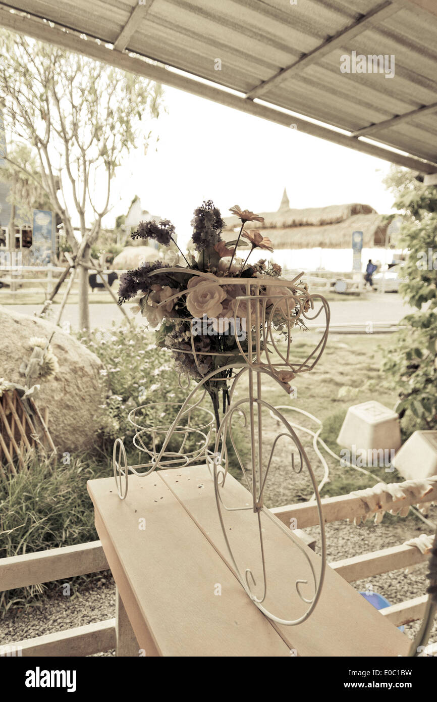 Flower cycle hi res stock photography and images Alamy