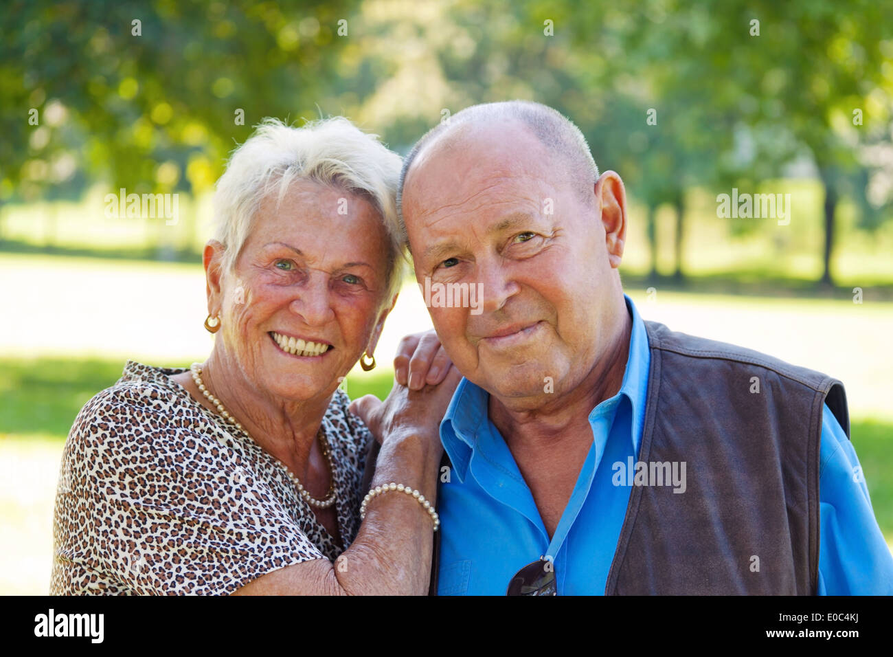 older senior citizens married couple are in love. Portrait of a pair, aelteres Senioren Ehepaar ist verliebt. Portraet eines Paa Stock Photo