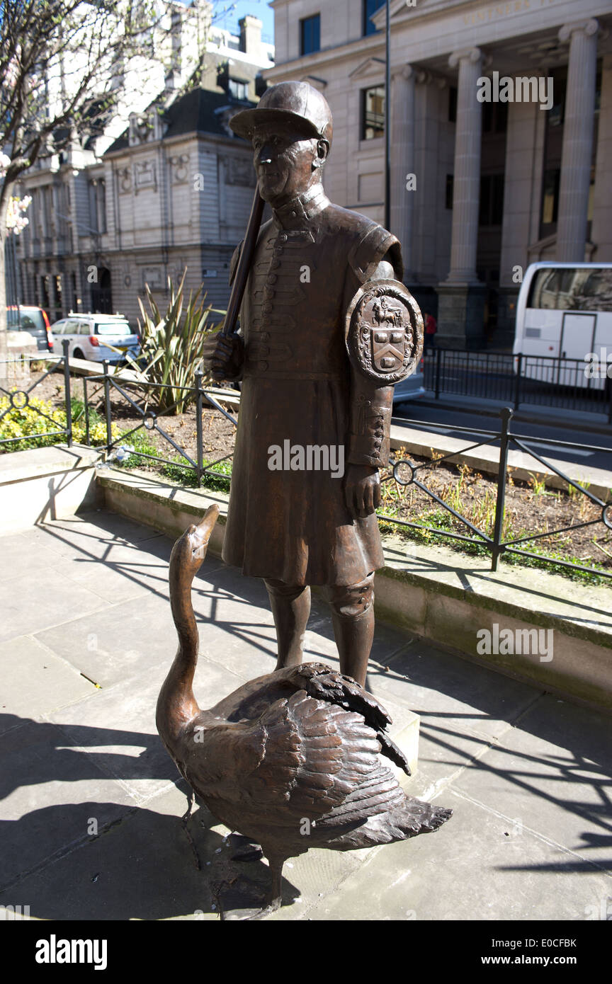 Master Vinters The Barge Master and Swan Marker of The Vintners Company statue ...