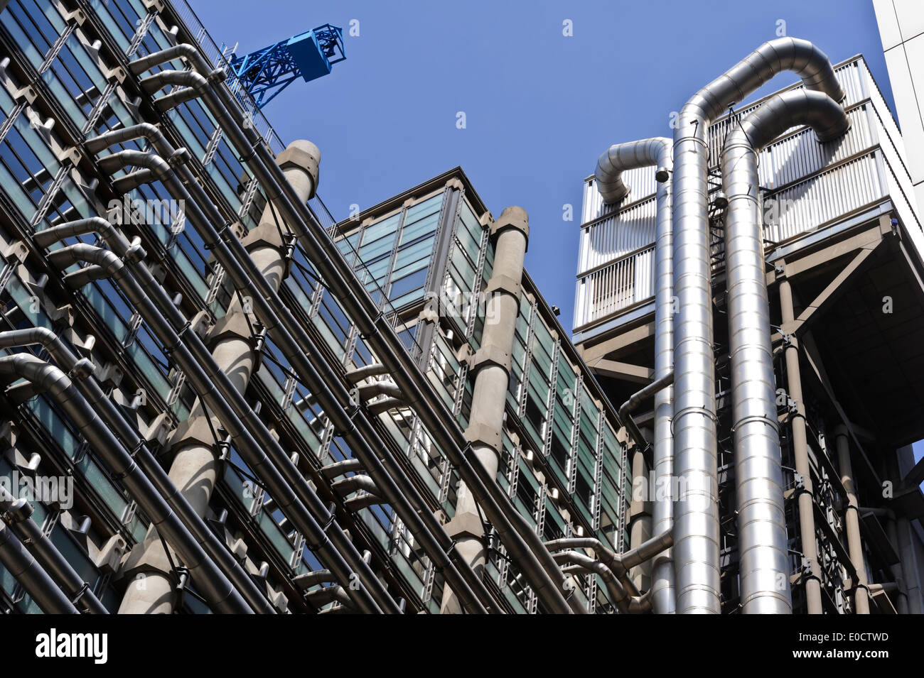 Lloyds bank building hi-res stock photography and images - Alamy