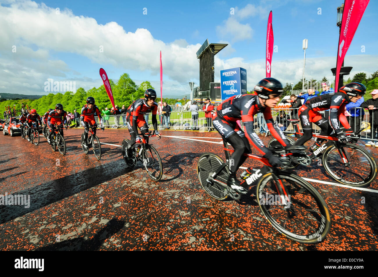 Belfast, Northern Ireland.  9 May 2014 - Giro d'Italia practice session: BMC Racing Team (USA) Credit:  Stephen Barnes/Alamy Live News Stock Photo