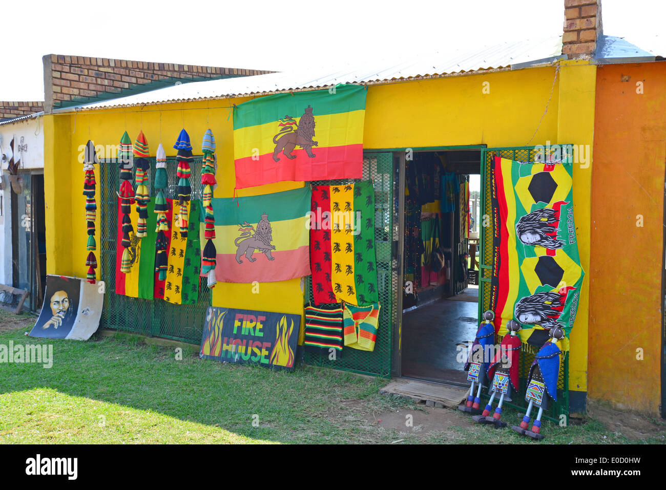 Ethiopian reggae curio shop, Hartbeespoort, North West Province, Republic of South Africa Stock Photo