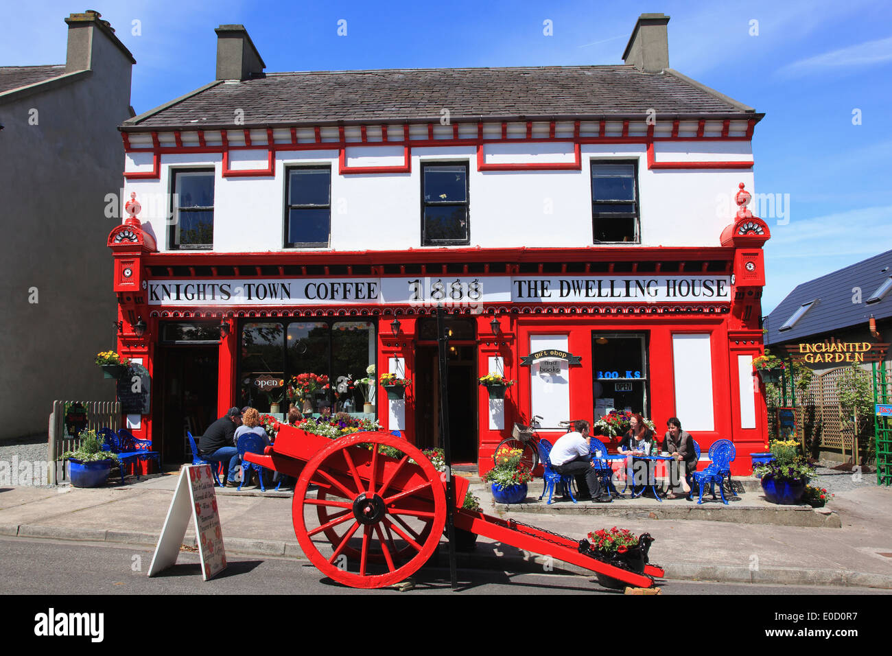 Coffee knightstown valentia island hires stock photography and images