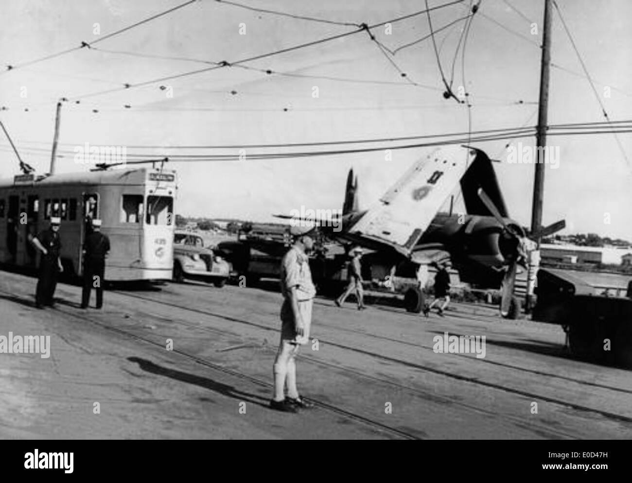 Kingsford smith drive hires stock photography and images Alamy