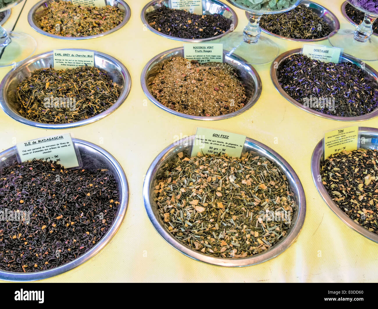 A big choice in spices at a spice market, Eine grosse Auswahl an Gewuerzen auf einem Gewuerzmarkt Stock Photo