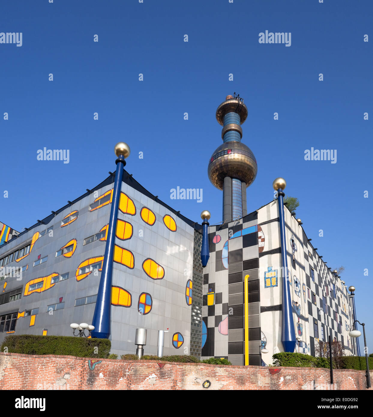 Müllverbrennungsanlage Spittelau, Wien, Österreich - Waste incinerating plant Spittelau, Vienna, Austria Stock Photo