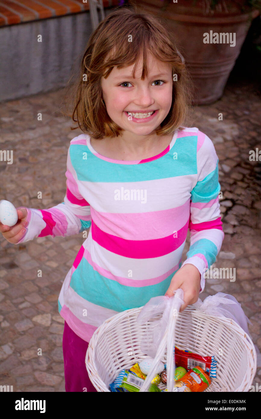 Eight year old girl smiling hi-res stock photography and images - Alamy