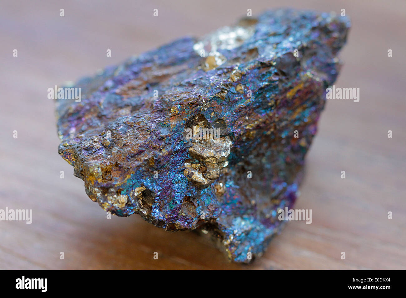 Fake gold or fools gold Stock Photo - Alamy