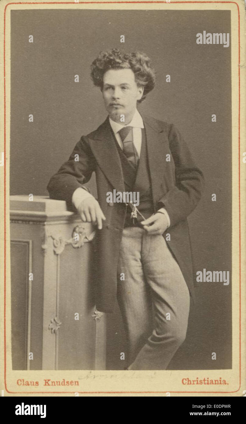 E. Aromantari standing portrait Stock Photo