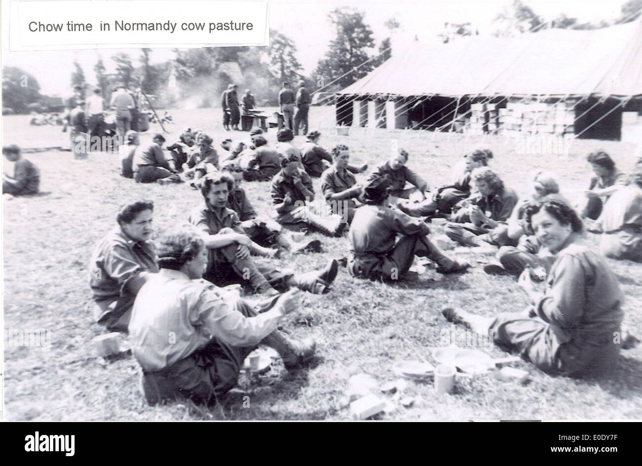 1944 ww2 soldiers in normandy hi-res stock photography and images - Alamy