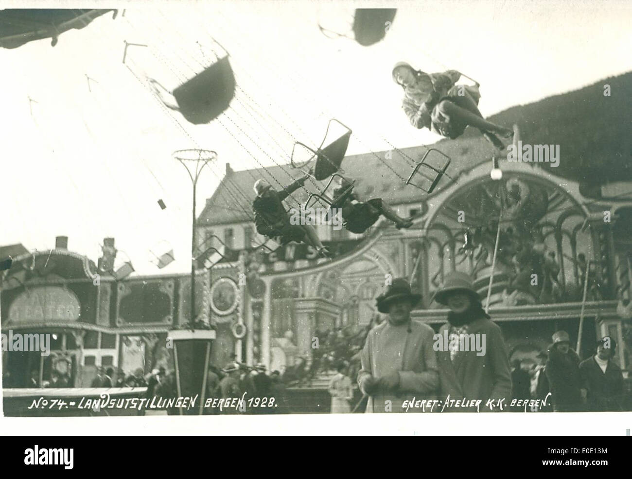 1920s amusement park hi-res stock photography and images - Alamy