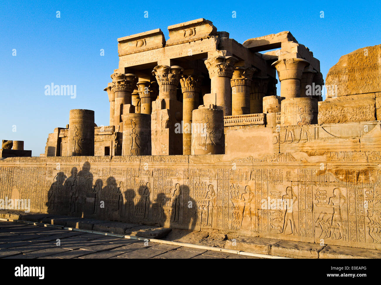 The temple of Kom Ombo in egypt, Africa., Der malerische Doppeltempel von Kom Ombo in Ägypten, Afrika. Stock Photo