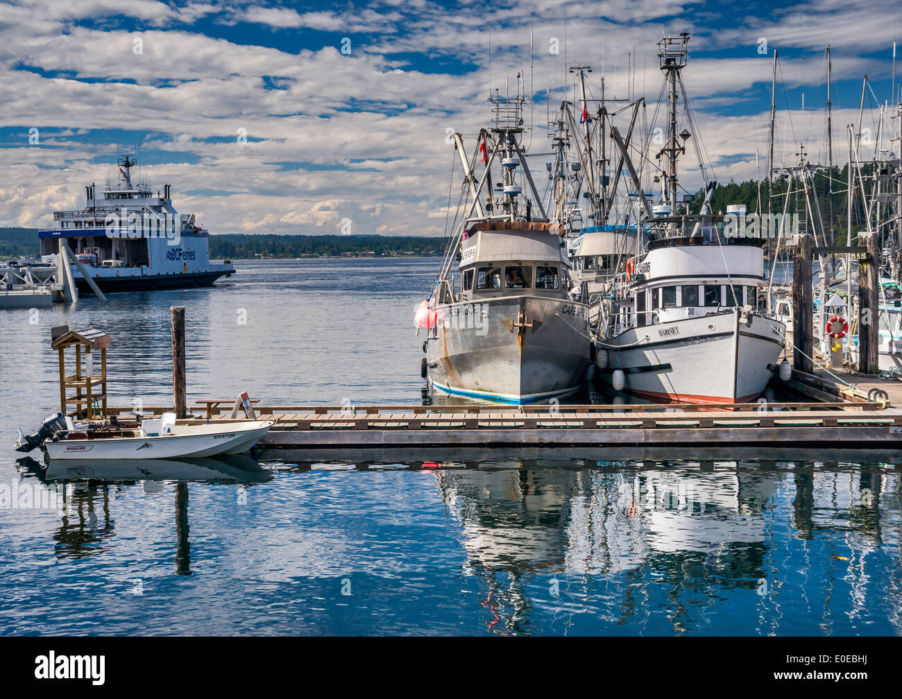 Quadra island ferry hires stock photography and images Alamy