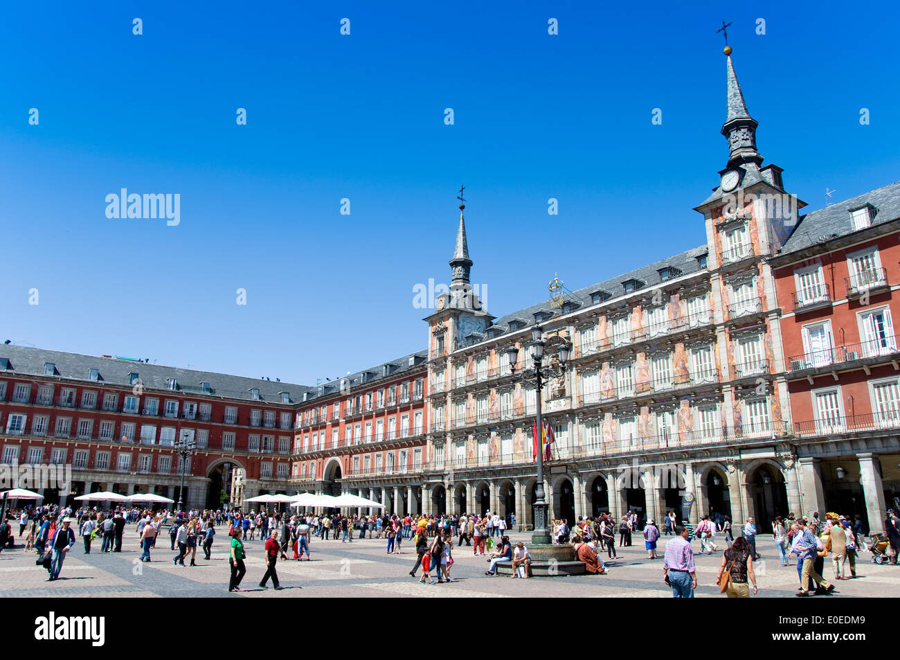 Plaza Mayor Madrid High Resolution Stock Photography and Images - Alamy