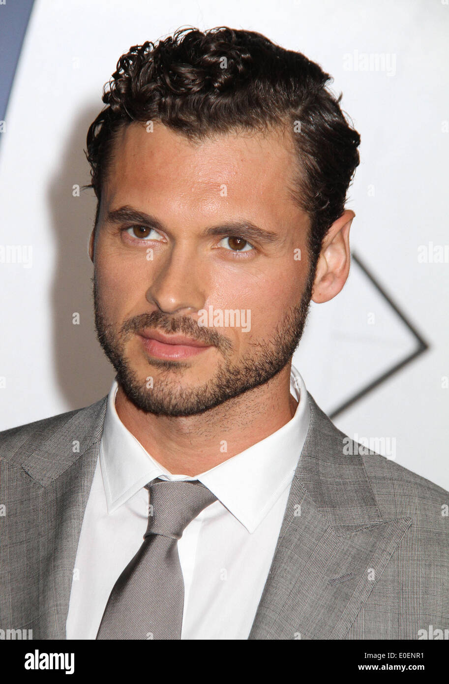 Adan Canto’s Instagram, Twitter & Facebook on IDCrawl