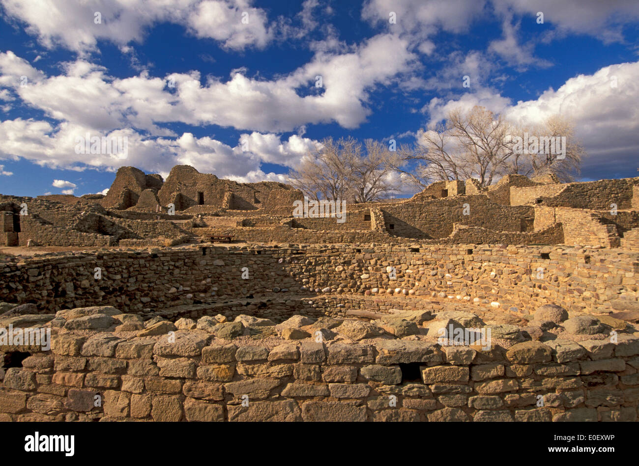 Kiva in Aztec Ruins National Monument, Aztec, New Mexico USA Stock Photo - Alamy