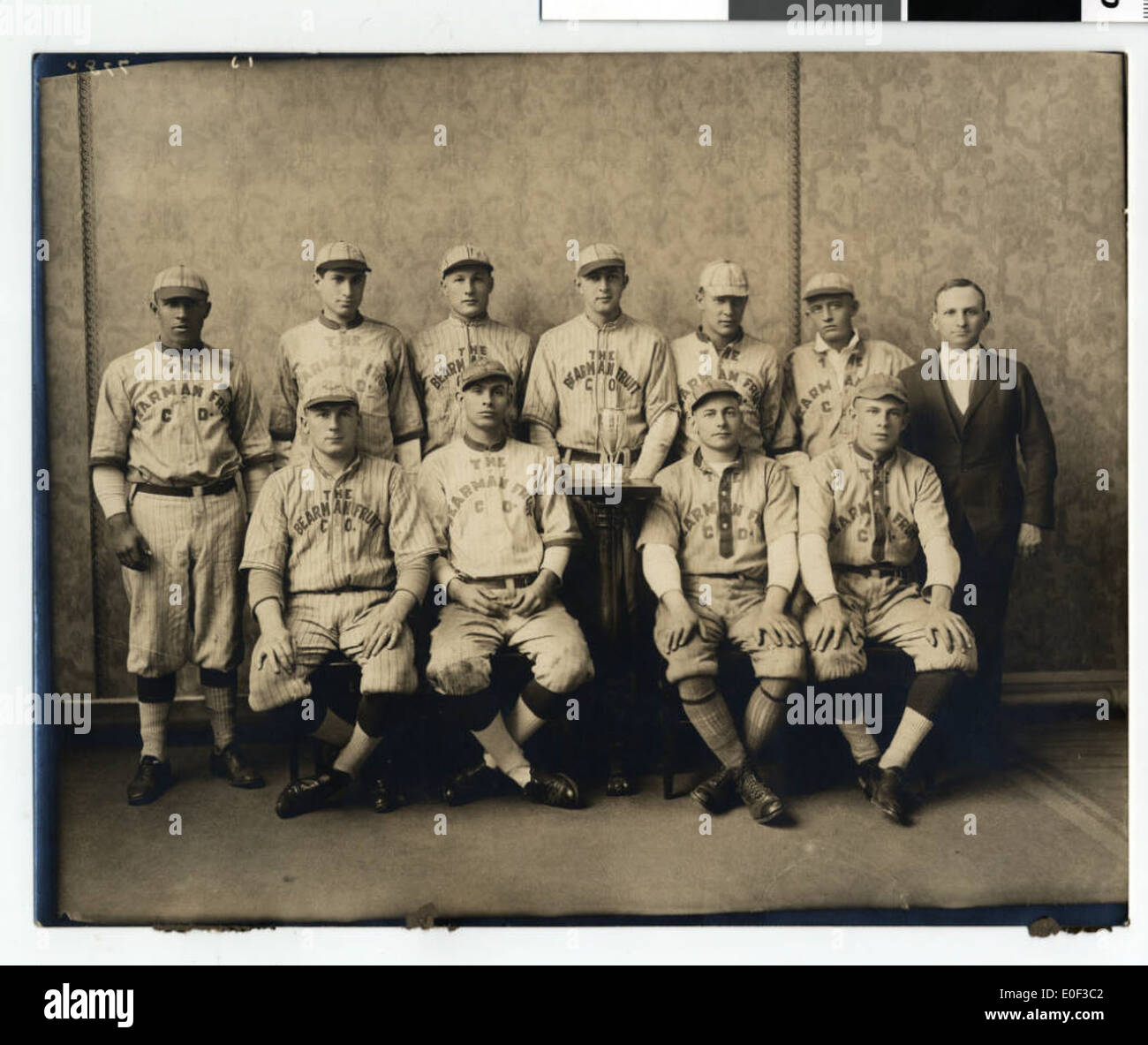 Bearman Fruit Company baseball team Stock Photo