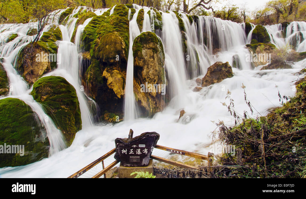 Shuzheng Waterfall in Jiuzhaigou,Sichuan China Stock Photo