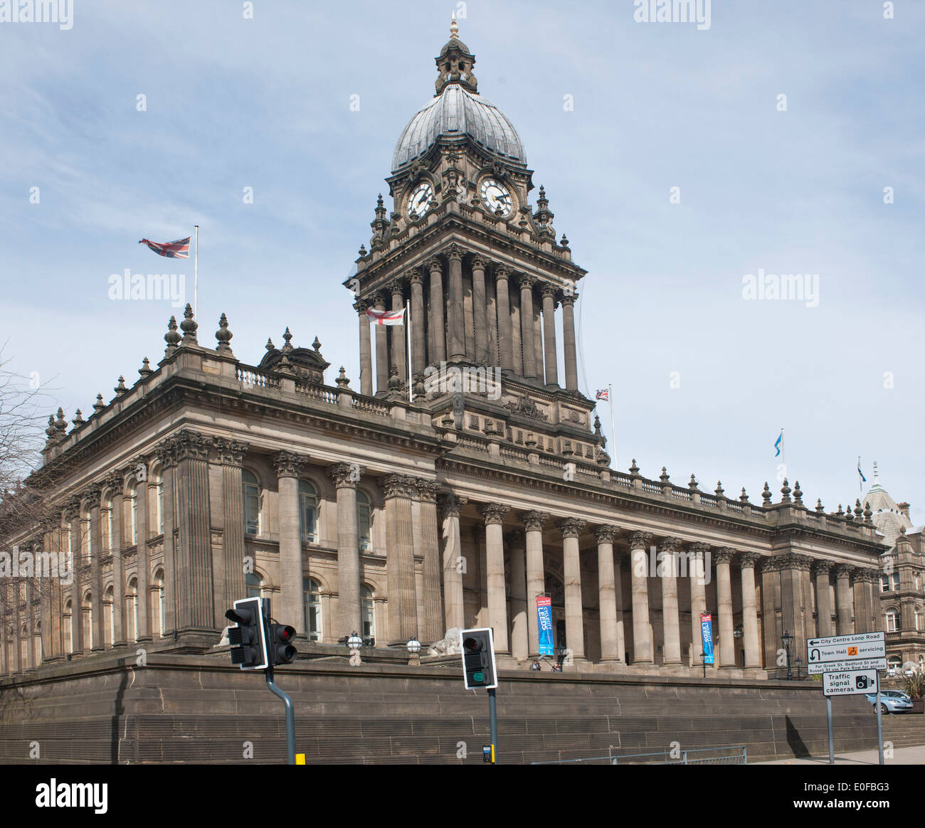 Leeds town hall Stock Photo - Alamy