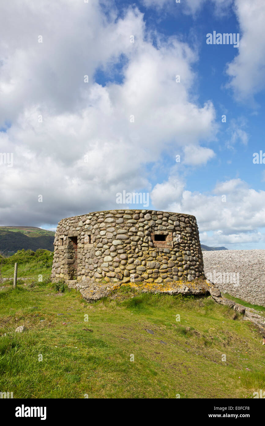 Pillbox on Bossington beach Stock Photo Alamy