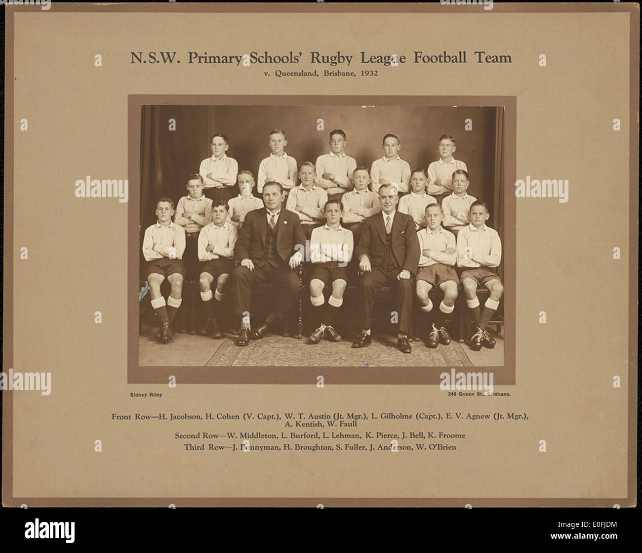 Historical rugby match between hi-res stock photography and images - Alamy