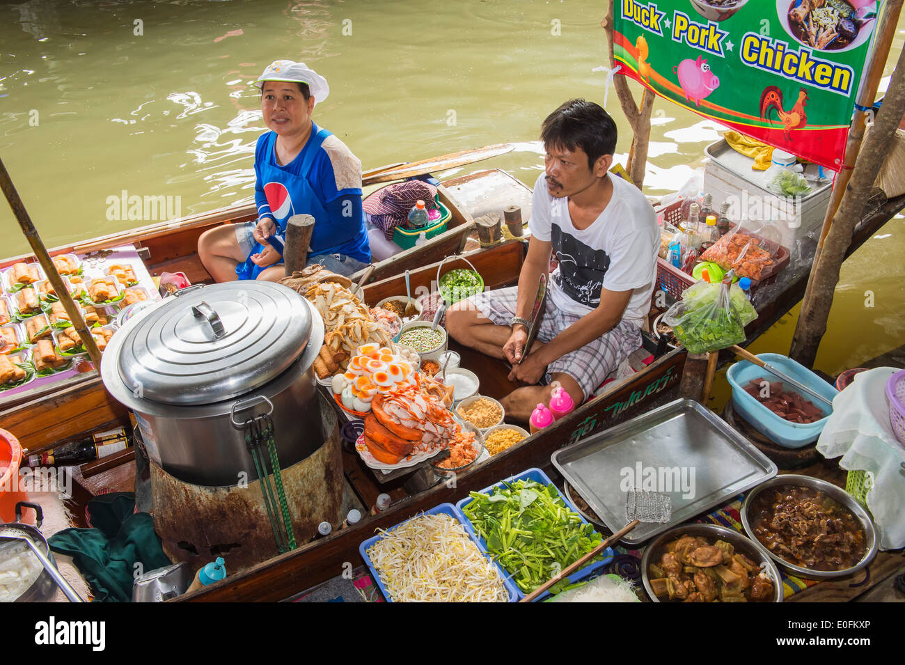 Damnoen saduak hires stock photography and images Alamy Damnoen saduak hires stock photography and images Alamy