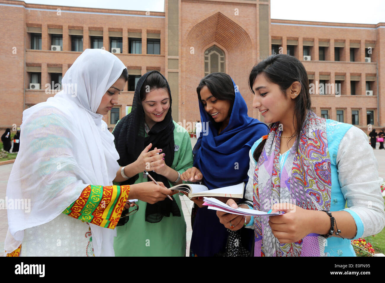 Students of the International Islamic University, Female Campus premises, Islamabad, Pakistan Stock Photo