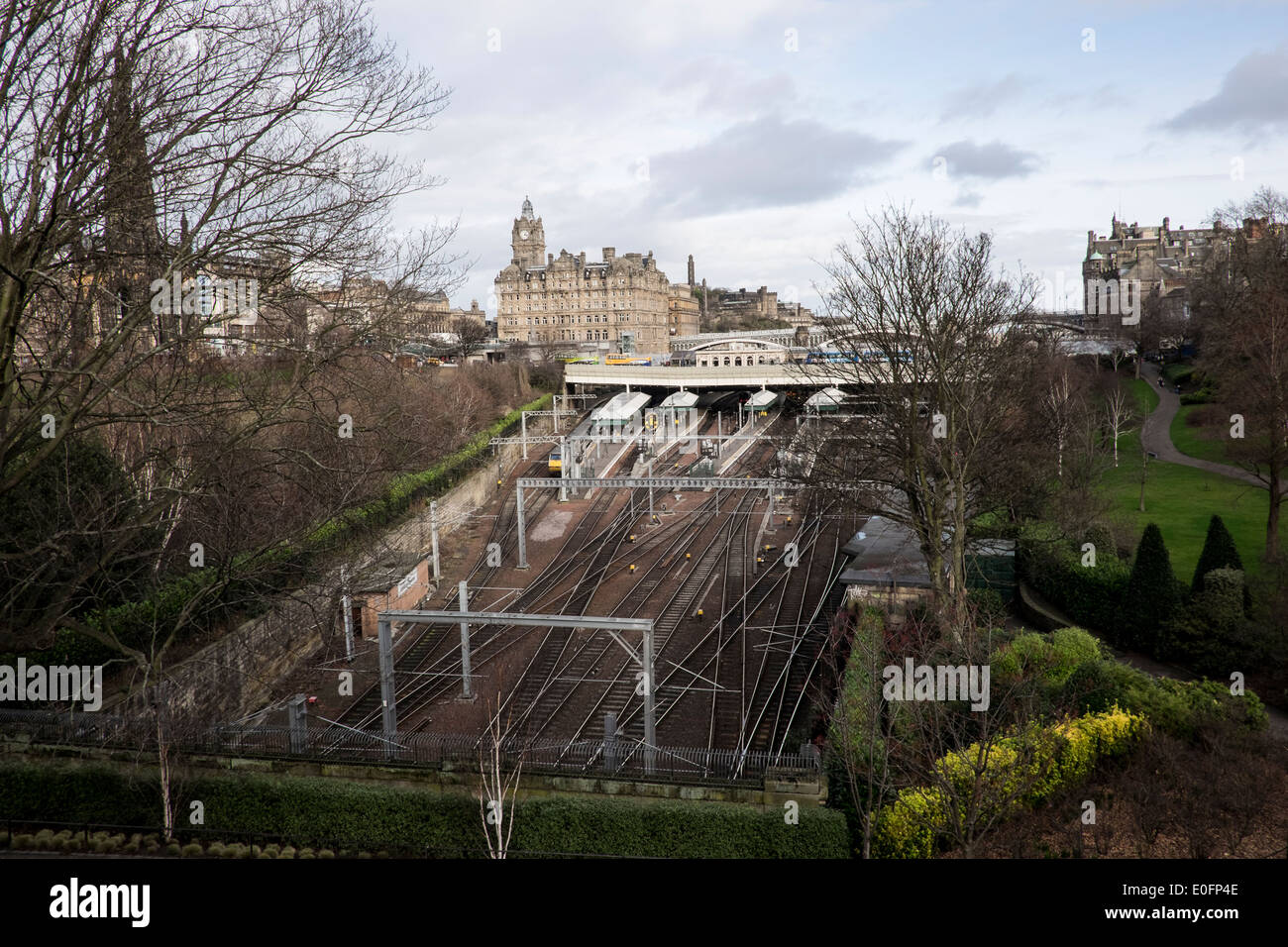 Edinburgh train station Stock Photo Alamy