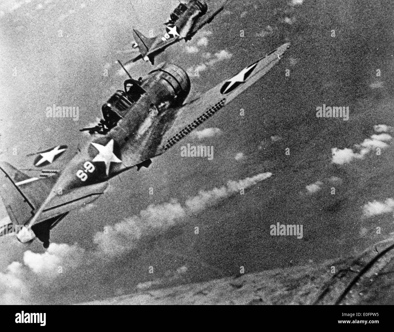 Grumman TBF Avenger Bombers 8"x 10" WWII Photo 391 Douglas SBD-5 Dauntless