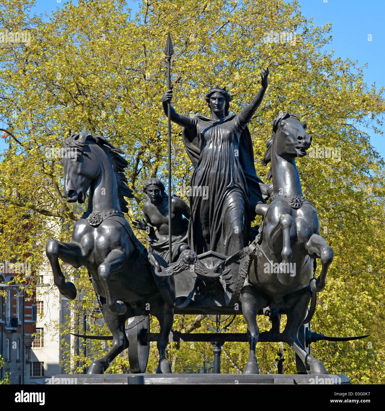 Front of Boadicea & Her Daughters Victorian bronze statue with chariot