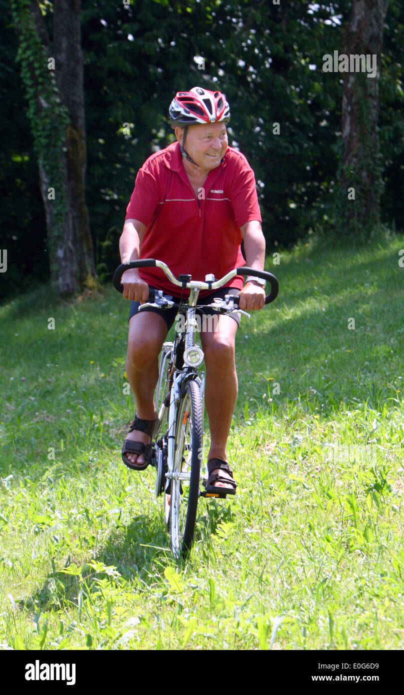 Senior citizens while riding a bike [], 60 +, old, old, to old, age ...