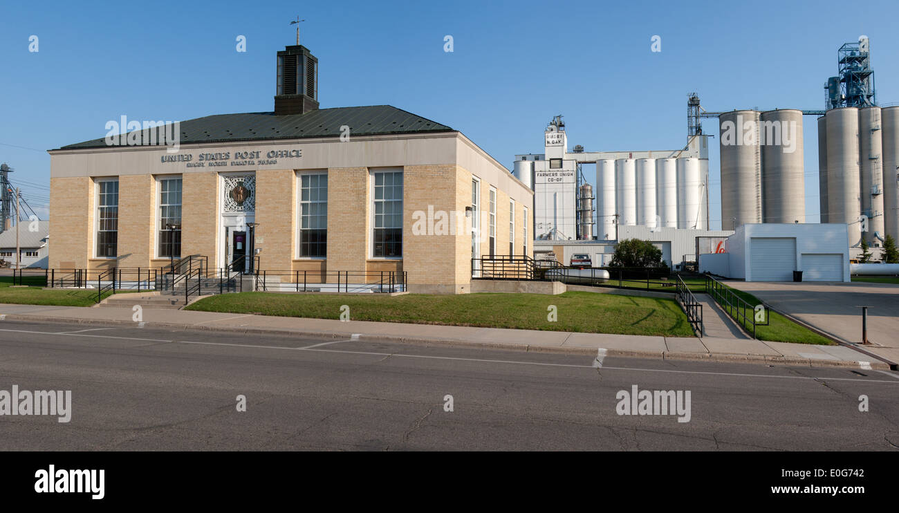 Farmer's Union Grain elevators and the United States Post Office in