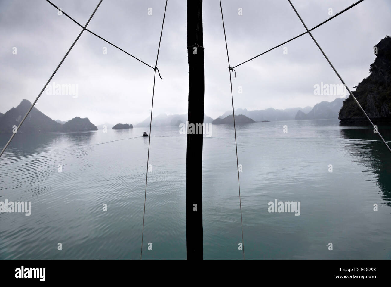 Mast and misty horizon, Halong Bay, Vietnam Stock Photo Alamy