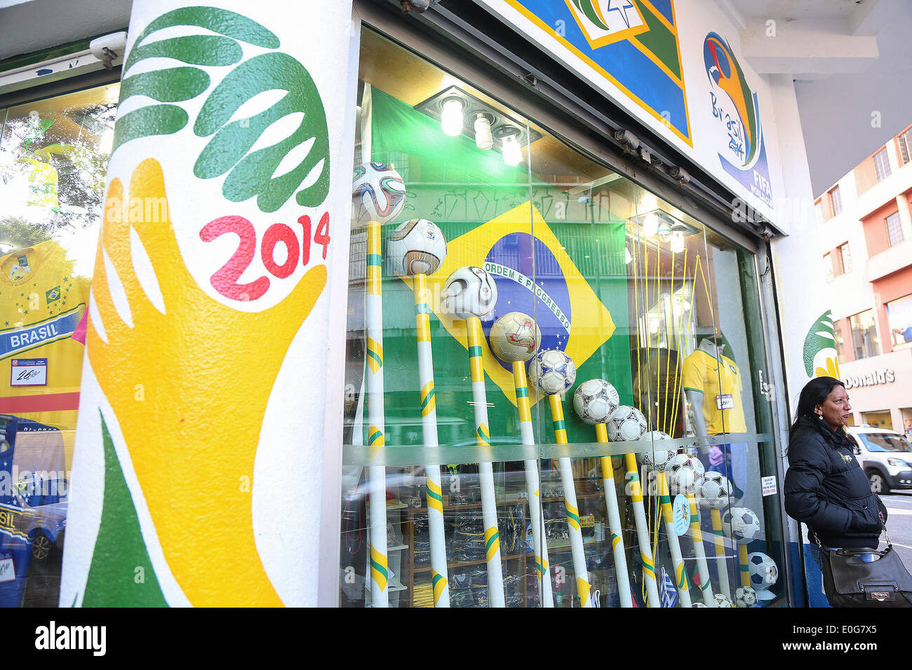 Sao Paulo, Brazil. 12th May, 2014. Official products of FIFA World Cup are displayed in a store, in Sao Paulo, Brazil, on May 12, 2014. Sao Paulo will host the opening game of FIFA World Cup when Brazil faces Croatia on June 12. © Rahel Patrasso/Xinhua/Alamy Live News Stock Photo