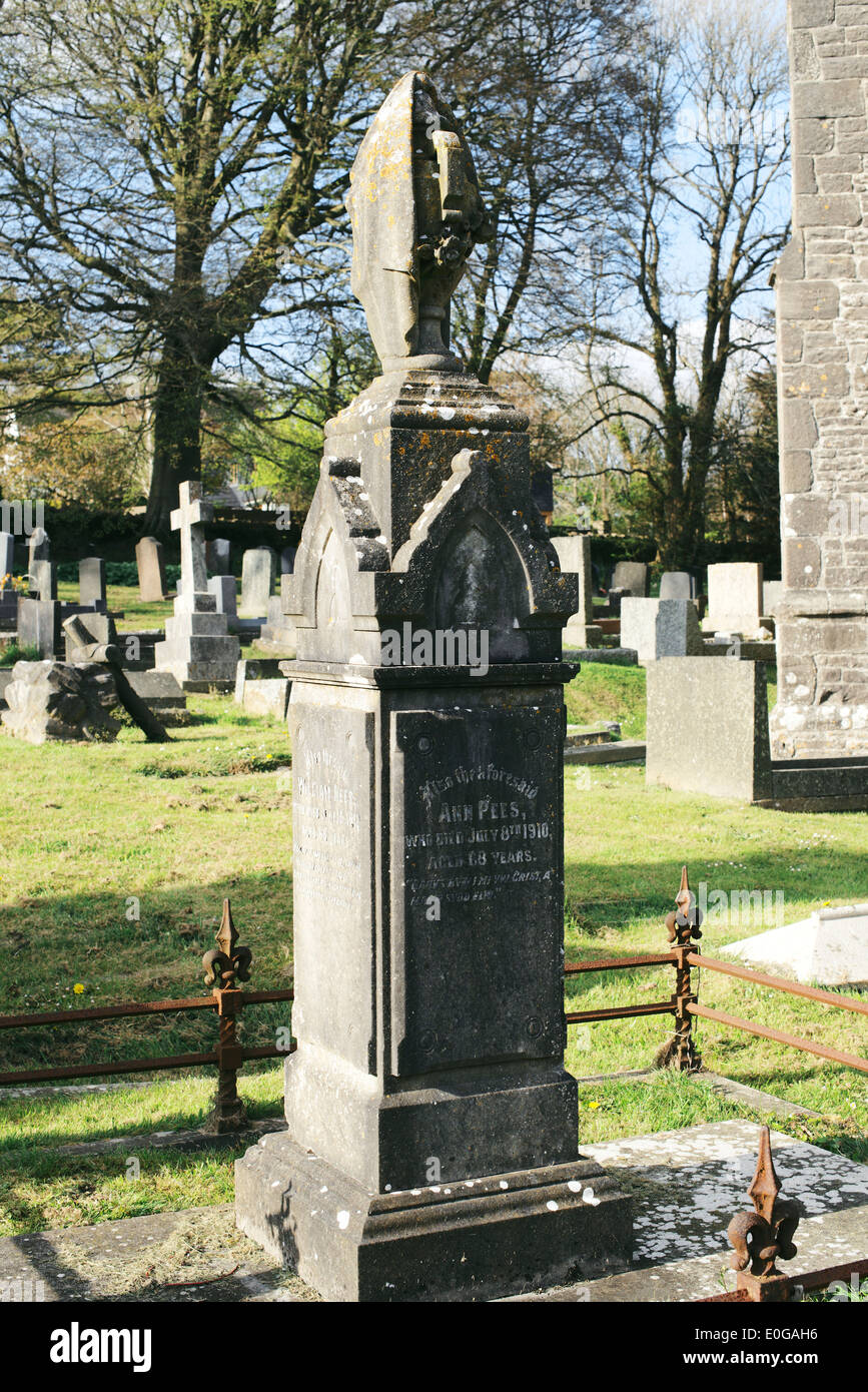 Church Yard Llanblethian Vale of Glamorgan Wales Stock Photo