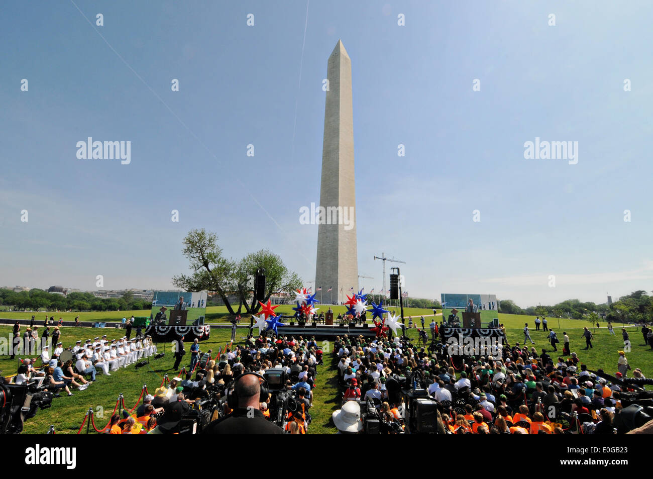 Reopening ceremony for The Washington Monument after a 2011 earthquake ...