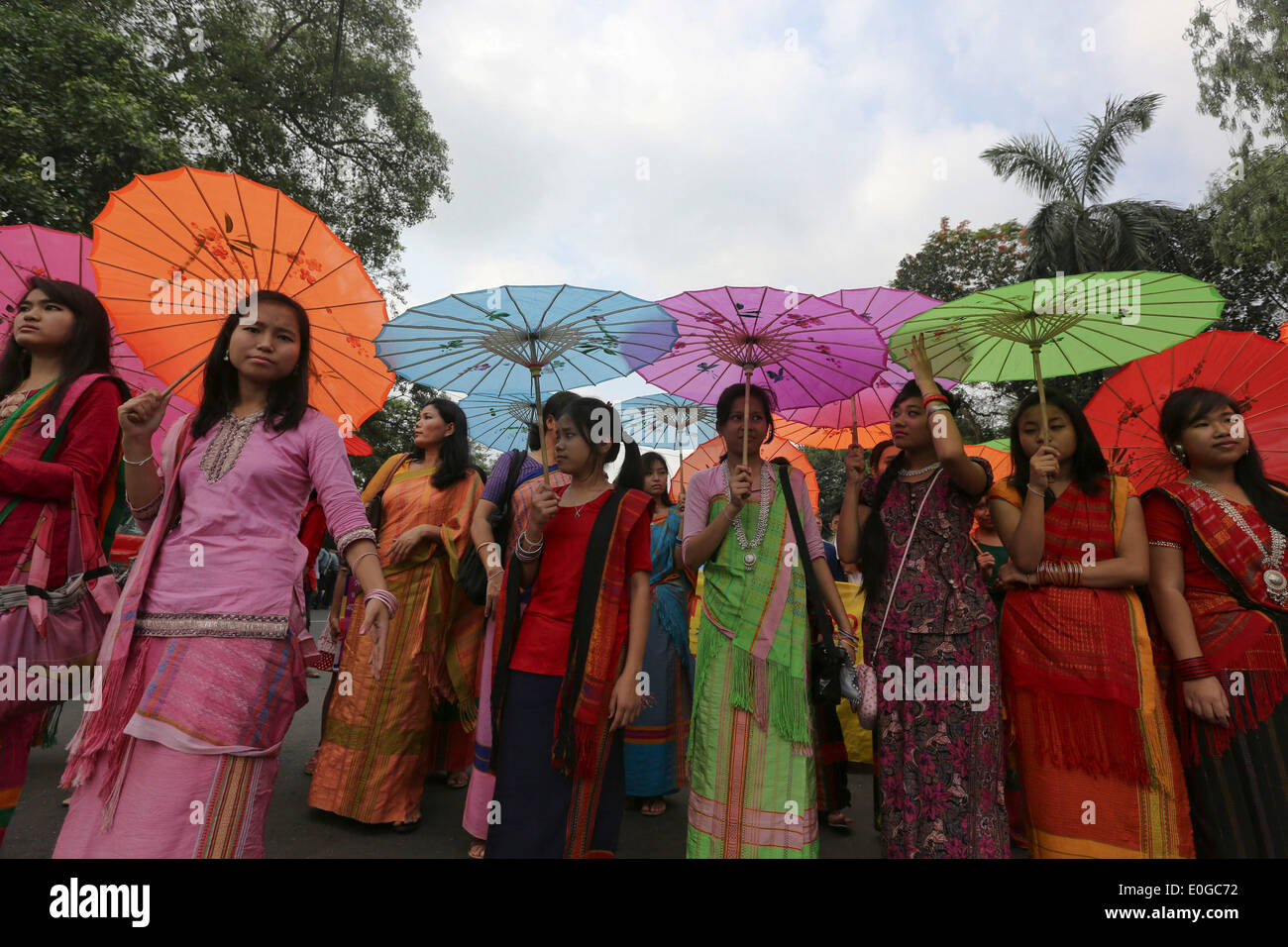 Dhaka, Bangladesh. 13th May, 2014. Bangladeshi Buddhist devotees take
