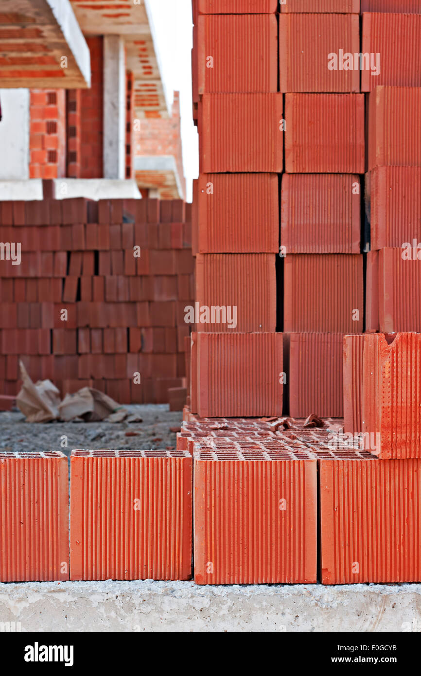 Hollow blocks hires stock photography and images Alamy