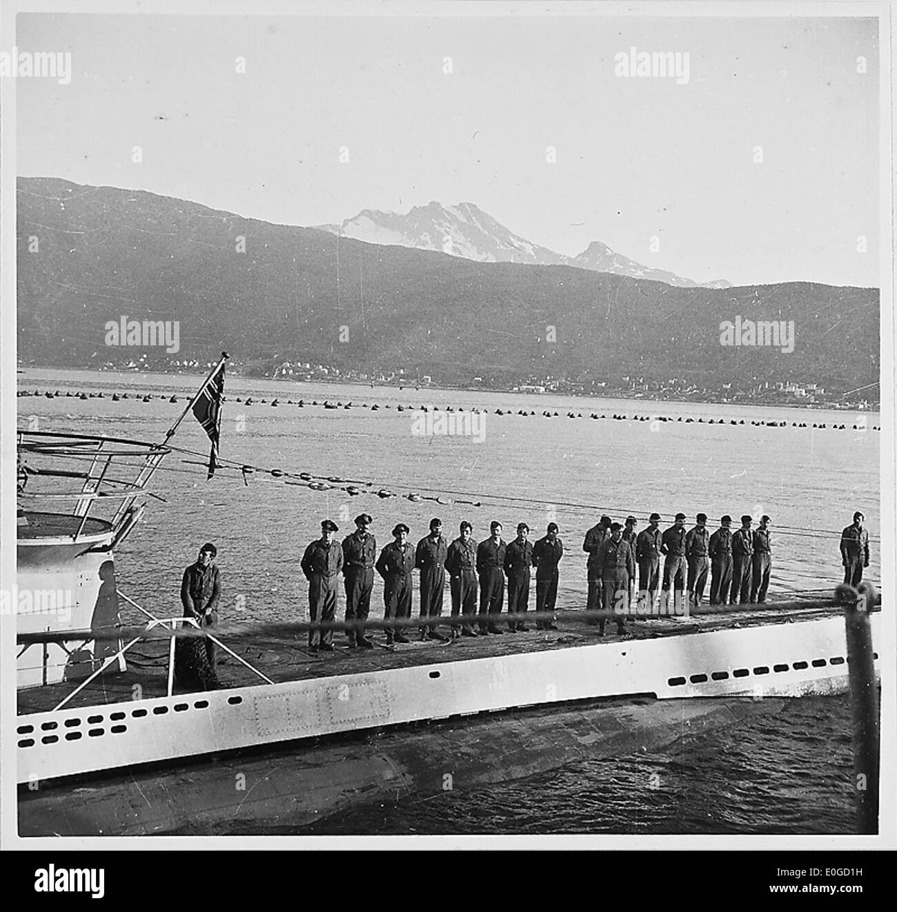 Die Mannschaft ist an Deck angetreten (Die U-Boote laufen ein) Stock Photo