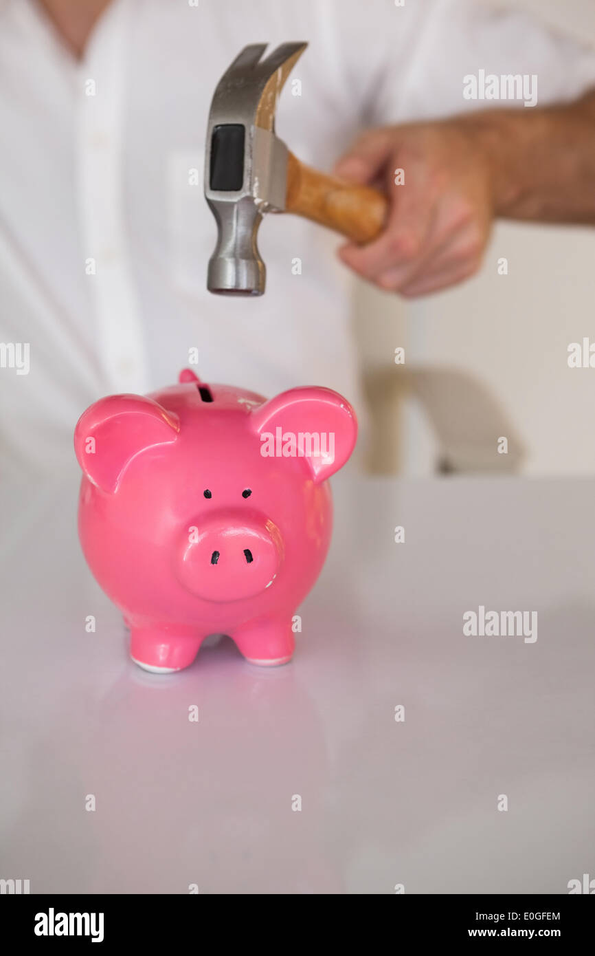 Piggy bank broke: the Chinese paid for the new car with a ton of coins Piggy bank broke: the Chinese paid for the new car with a ton of coins