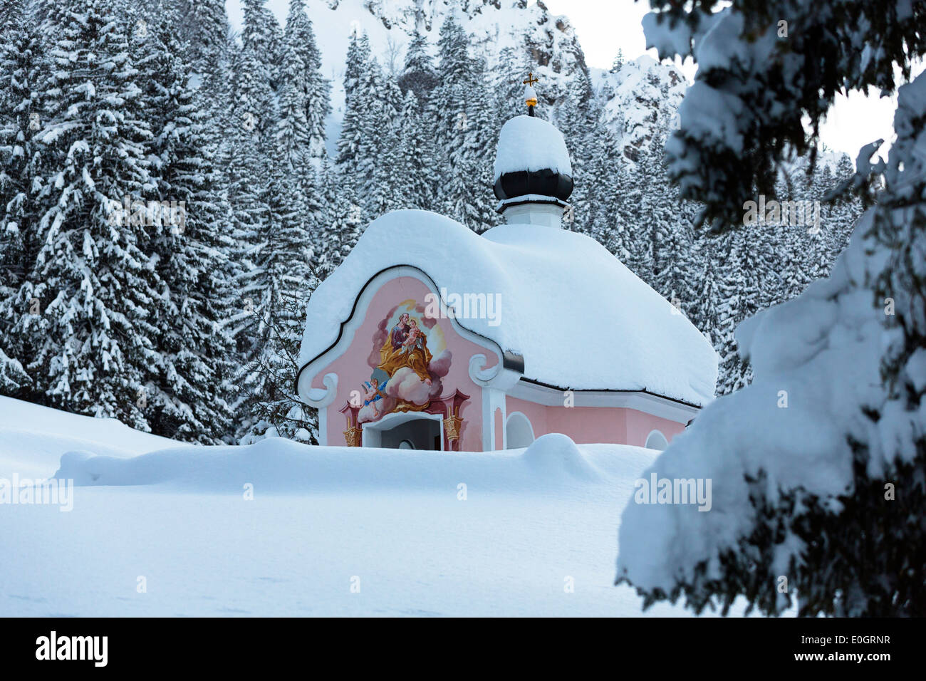 Chapel Maria Koenigin at lake Lautersee in winter after the snowfall, Mittenwald, Werdenfelser Land, Upper Bavaria, Bavaria, Ger Stock Photo